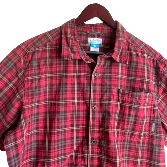 Columbia Mens Shirt L Red Plaid Cotton Button Up Fishing Hiking Outdoor Preppy - Picture 9 of 9